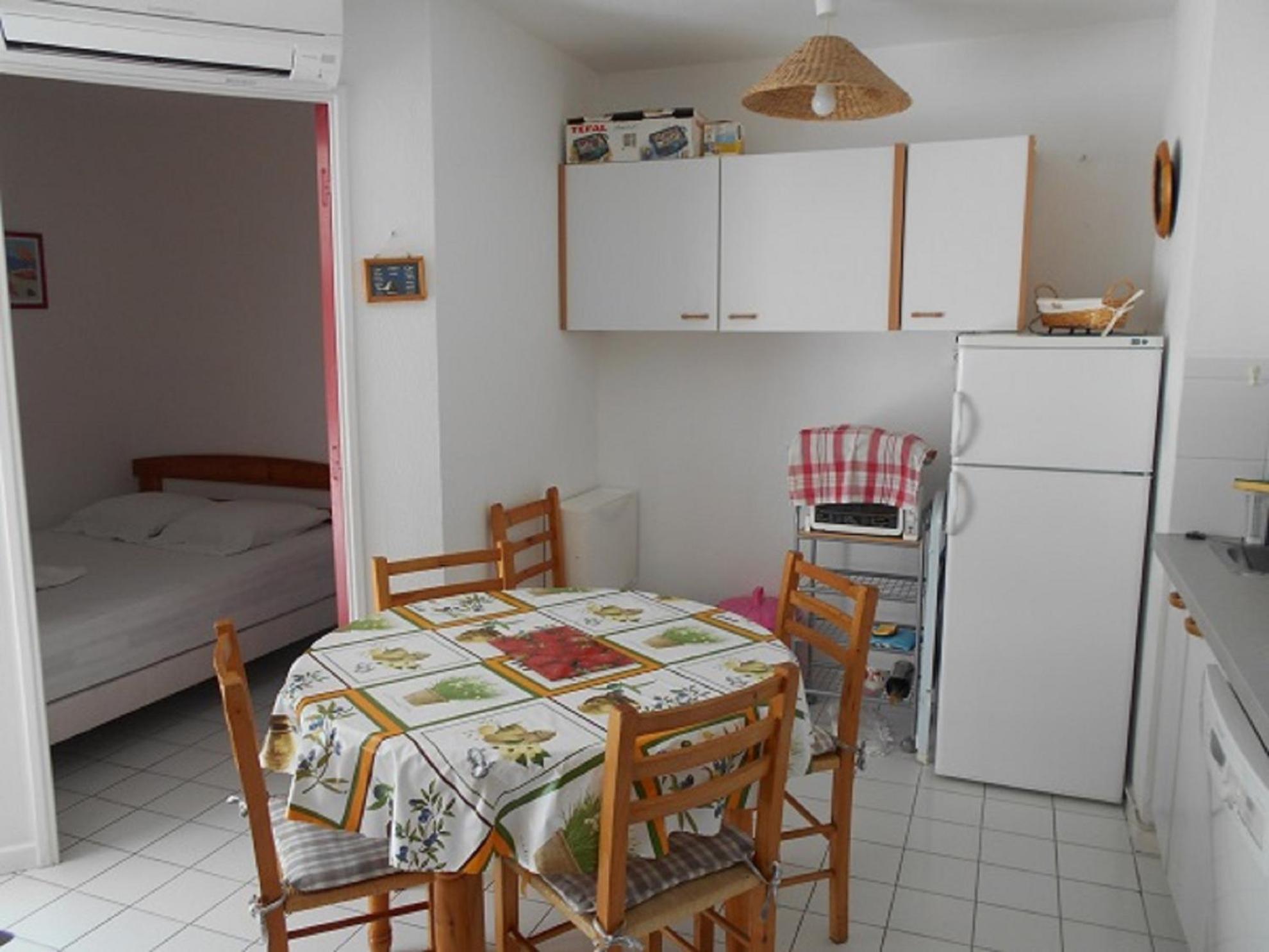 Vittoria Immobilier 3 - Reglement Sur Place - Cheques Vacances Acceptes La Grande Motte Chambre photo
